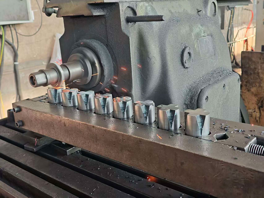 Production-Line-&-Warehouse4